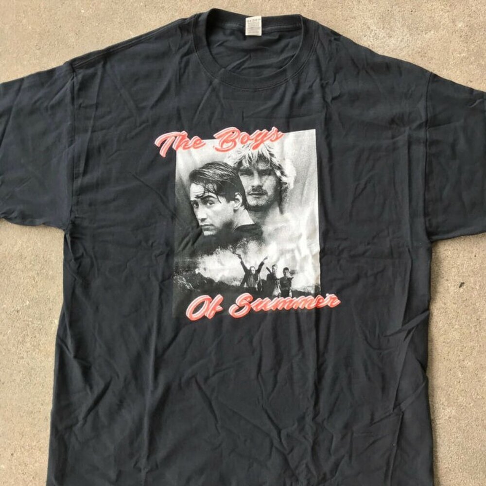 Point Break Movie T Shirt Keanu Reeves Patrick Swayze 90s Action Film Graphic T